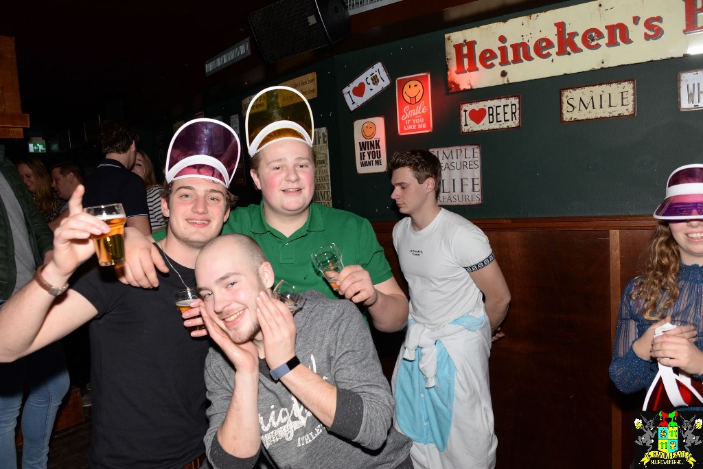 ../Images/Opwarm Feestje Carnaval 035.jpg